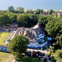 Romantikhotel Fischerwiege Ahrenshoop Aussenansicht