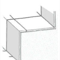 Design-Bank aus großformatigen Keramikformteilen Typ CUBUS.