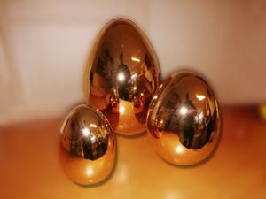 Ostereier-Keramik-Osterdeko-XXL-gross-mittel-klein_glasur-gold-echtgold