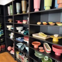 Hilpert Keramik Popup Store in Fulda mit Wein und Kunst, direkt neben dem Weinladen Jupp Hahner